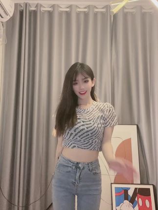 #小蛮腰美女舞蹈，抖音崽崽aaa舞蹈推荐