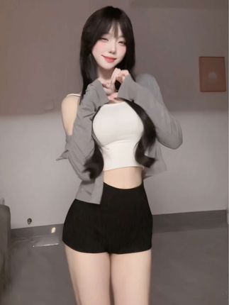 抖音铜锣烧维密写真,展现迷人魅力