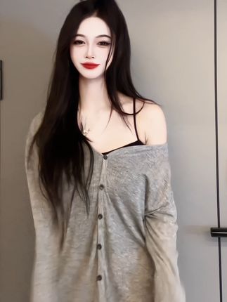 糊涂小Y的黑色战袍舞,分析她的经典黑色舞蹈表演