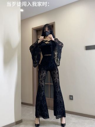 唐十七微博背后的故事,从网红到时尚达人