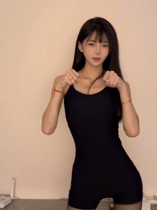 一只树懒是哪里人？她的背景和成长经历揭秘