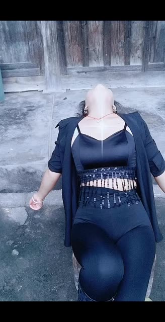 舞者风采快手like娟热舞超大合集，独特韵味尽显