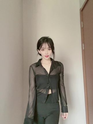 崽崽nana微密圈作品发布，反差风格大放异彩