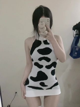 小芋泥yyy嘉宾贴互动集锦,她与粉丝的独特互动有哪些亮点?