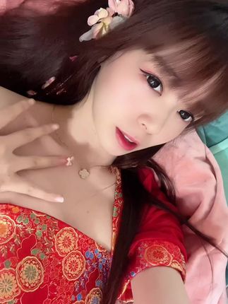 抖音七七仙女维密照片是真的吗?热门讨论真相揭秘