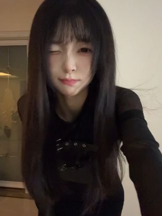 一只树懒免费写真微密圈欣赏，她的铁粉空间中有哪些精美作品？