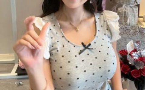 脑婆睡醒啦的最新视频，探寻她的私人生活与爱好