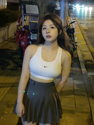 月球造梦家的男朋友是谁?粉丝们热议的情感话题