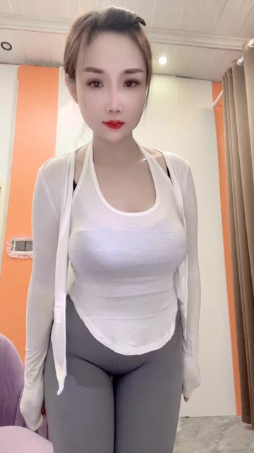 快手玲儿超甜定制女装牛仔裤舞,她的牛仔裤舞蹈视频