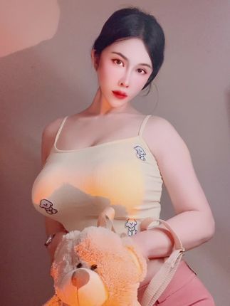 网易CC白妖妖私人订制舞蹈解析,她的舞蹈为何如此迷人?