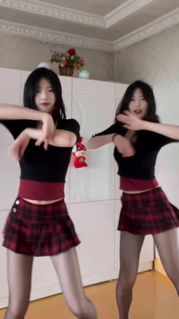 CC主播欣彤巴拉巴拉精选热舞巴拉巴拉舞蹈精选集，欣彤巴拉巴拉热舞回顾