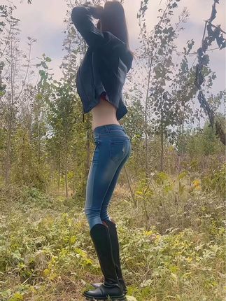 CC小果经典热舞合集，千元定制内容值不值得买？