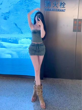 网易CC小微微动态更新,她的最新动态和粉丝互动方式