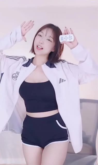 CC可可可宝儿定制舞蹈合集，土豪专属资源哪里找？