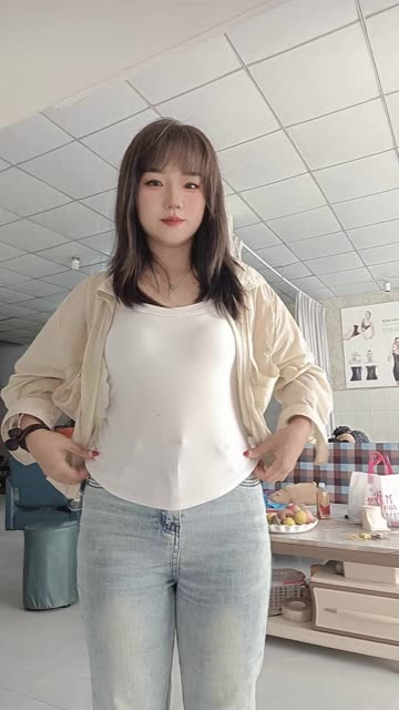 CC小微微舞蹈视频,如何下载并欣赏她最火的舞蹈作品?