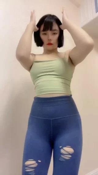 安琪悦的跳舞作品合集,从新人到热舞女神的成长之路