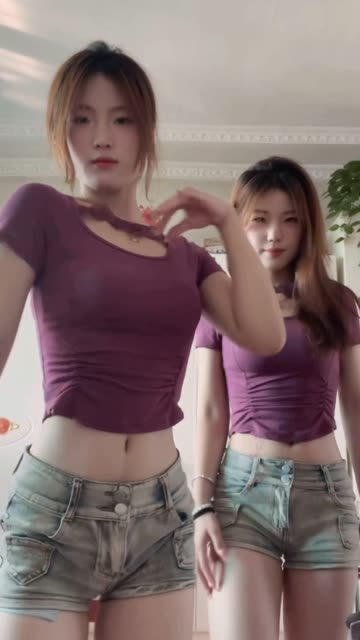 CC欣彤万元定制群最新视频合集万元定制舞蹈合集大揭秘,欣彤万元定制群视频热潮