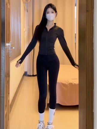 蓝云小园定制服务详解，如何获取她的专属内容？