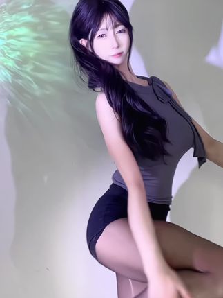 CC奶尤甜早期作品回顾，见证她的成长之路