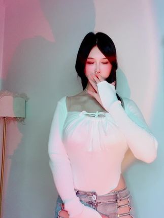 CC白妖妖舞蹈微博，定制视频资源全盘点