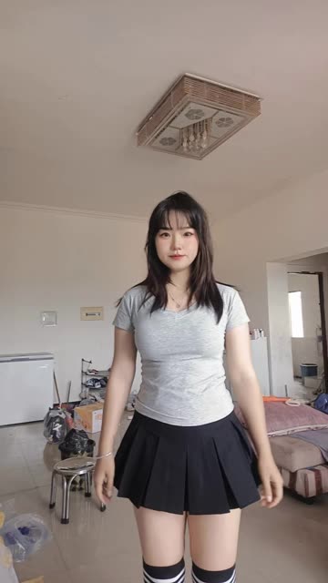 网易CC小微微最新舞蹈合集，看她如何不断更新精彩舞蹈视频