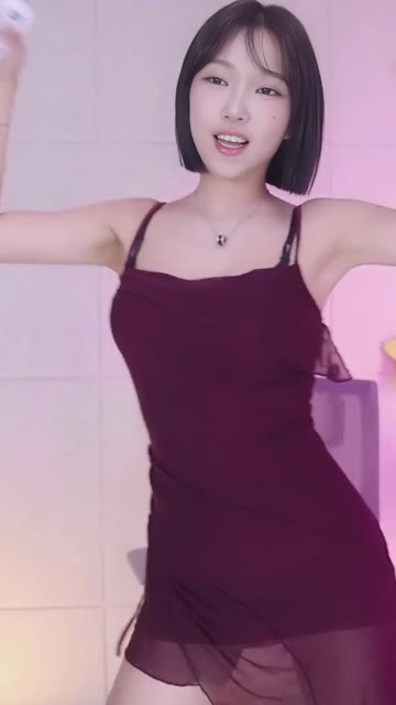 网易CC可可可宝儿定制服务,高端定制如何预约?