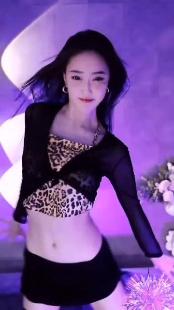 网易CC小燃燃全集免费观看，经典作品收藏必备