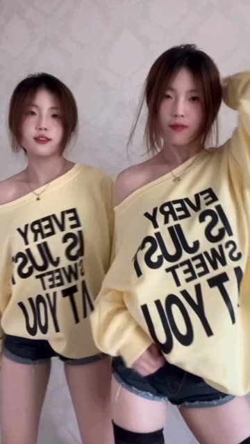 CC欣彤付费定制视频高端定制舞蹈视频分享,欣彤付费定制舞蹈精选