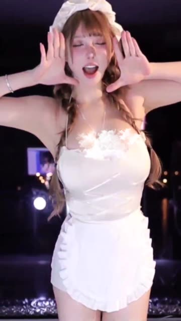 网易CC蜡笔小丸子视频合集，从定制到付费舞蹈的全收录