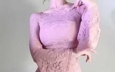 CC奶尤双视角热舞合集分享，如何体验她的独家魅力？