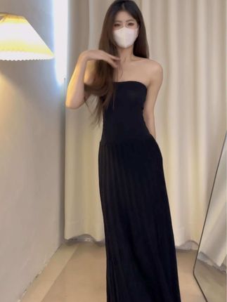 蓝云小园的直播间入口,如何快速找到她的直播?