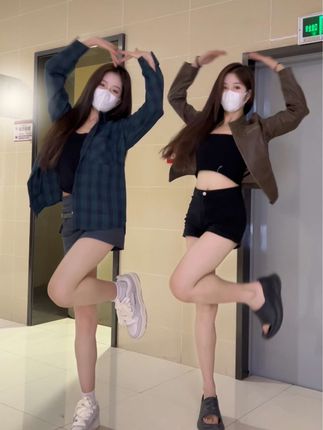 蓝云小园直播争议事件回顾,背后的真相与影响