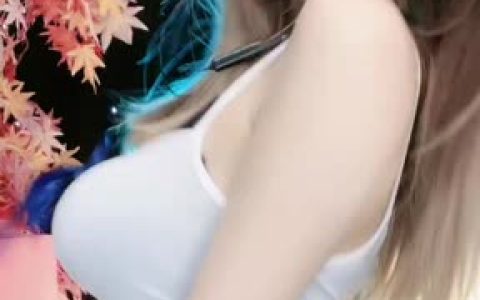 短腿微宁直播全新舞蹈首秀，微宁直播亮点盘点