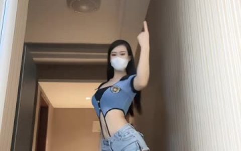 CT少女抖音号最新舞蹈更新，抖音上最火的CT少女