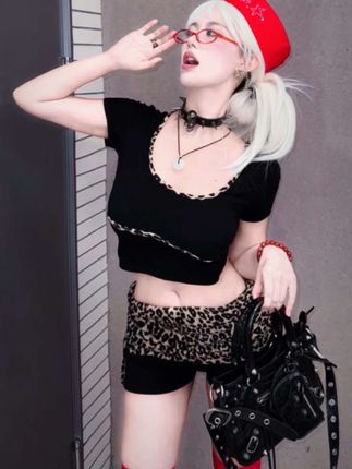 舞蹈小野马专属定制舞蹈视频，观看她的经典表演与专属作品