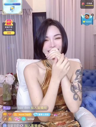 Bigo平台垚曦绝版眼镜热舞，一起欣赏她的标志性表演