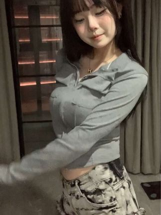 灰灰娜热舞合集,精彩舞姿一览