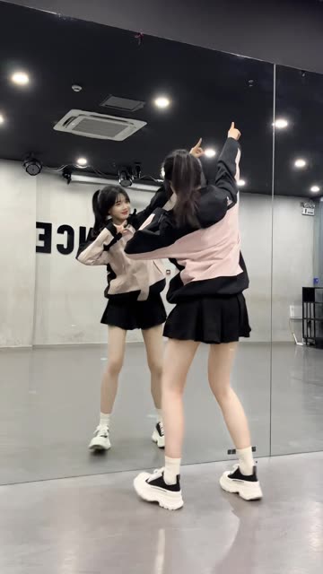 网易CC椰羊妹妹神礼凌华定制舞蹈无水印版，高清资源