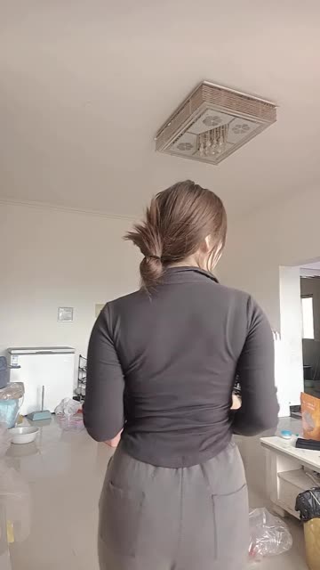 CC小微微至尊版最热舞蹈，看她如何通过舞蹈征服更多粉丝