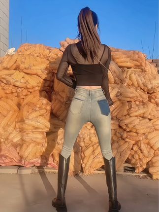 CC主播小果粉丝群定制热舞合集，付费内容揭秘