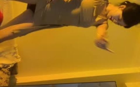 苏烟老师微博动态，最新消息与视频合集