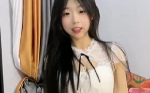 网易CC耶耶付费群热舞视频，定制内容全揭秘