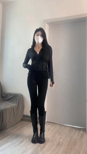 网易CC小吴同学道具定制舞蹈揭秘,创意表演的幕后故事