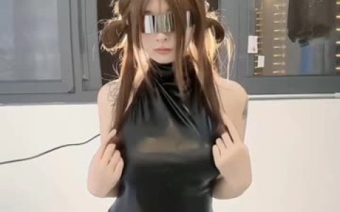 网易CC星也至尊版定制舞蹈，豪华作品背后的付费逻辑