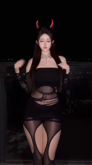 CC小吴同学微博上的隐藏信息,粉丝如何挖掘独家动态?