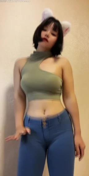 安琪悦的跳舞作品合集,从新人到热舞女神的成长之路