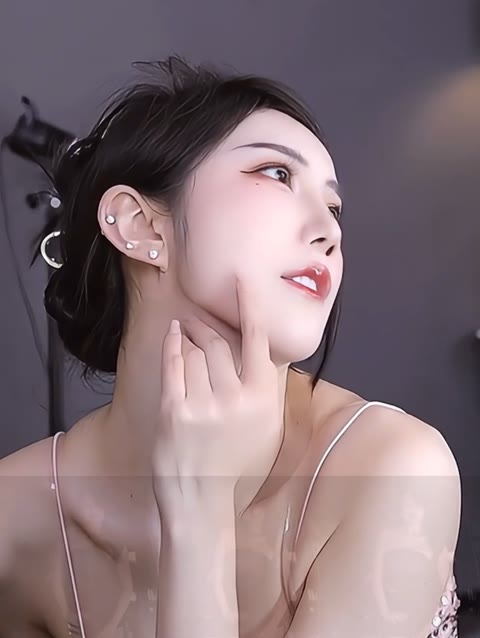 Bigolive@垚曦直播整活集锦,她如何在直播中玩转整活?