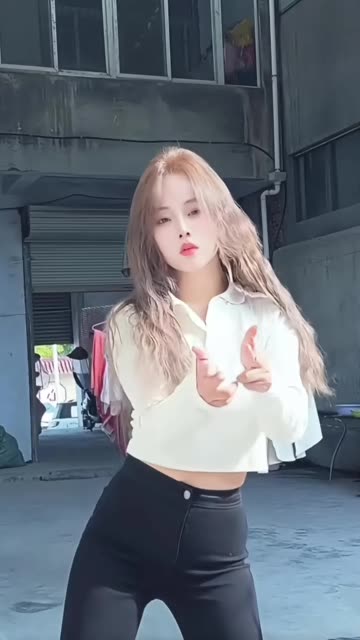 CC胡椒大幅度舞蹈微博精选,粉丝热议的精彩演出