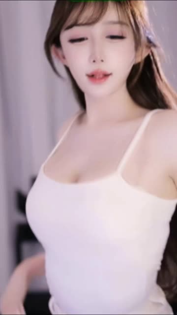 网易CC蜡笔小丸子私人订制舞蹈合集,无水印内容全解析