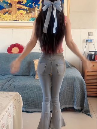 CC主播小果粉丝群定制热舞合集，付费内容揭秘